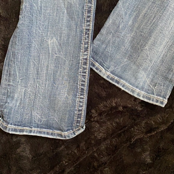 Miss Me Distressed Boot Cut - Picture 6 of 6